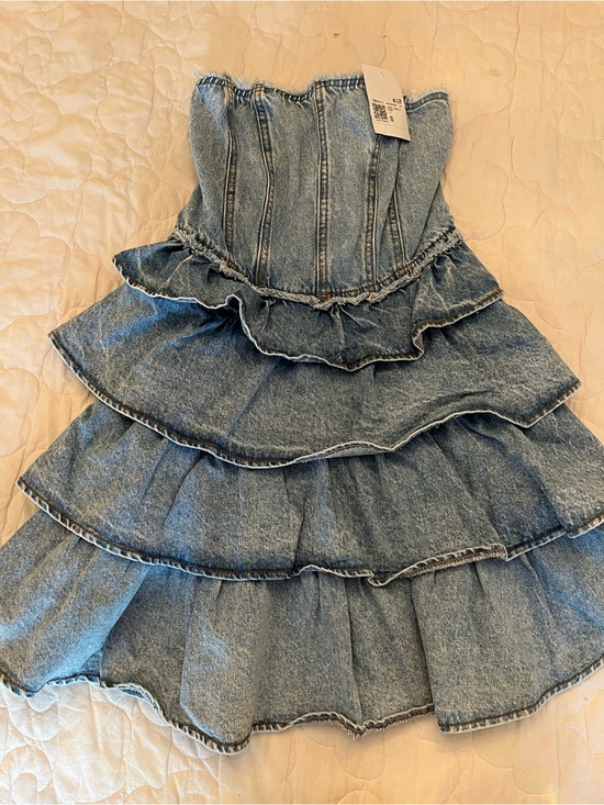 Forever 21 Dresses & Skirts - NWT Forever 21 Light Blue Strapless Tiered Denim Dress size Small